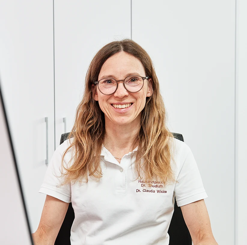 Dr. Claudia Wicke – Ärztin im Team der Hausarztpraxis Dr. Thudium in Fellbach.